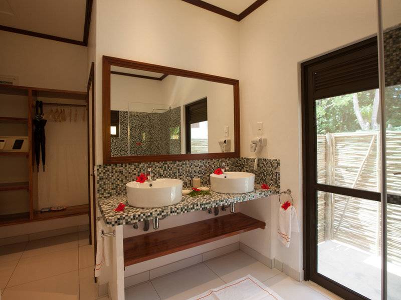 Les Lauriers Eco Hotel & Restaurant