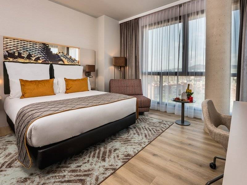 Leonardo Royal Hotel Barcelona Fira