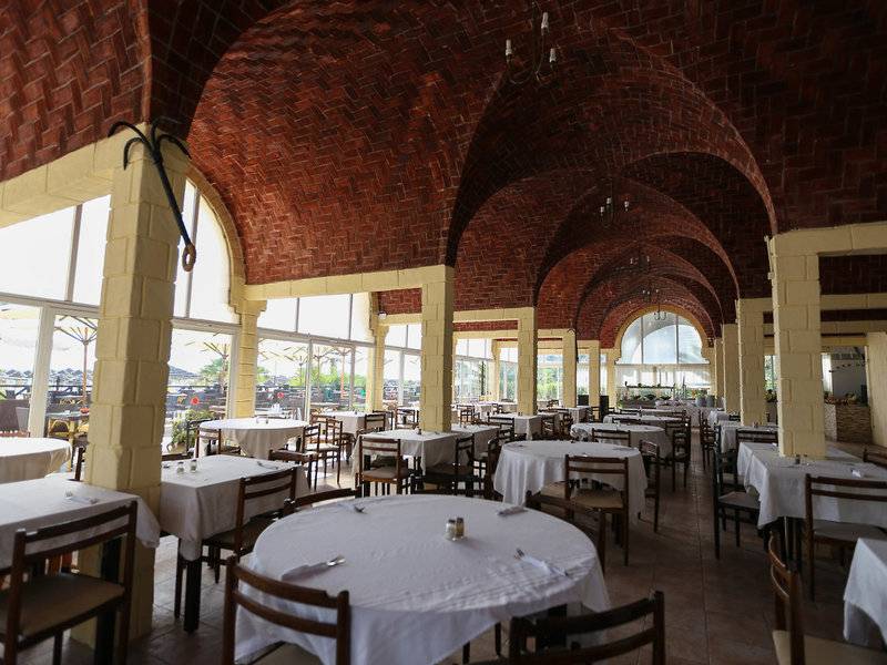Paradis Palace