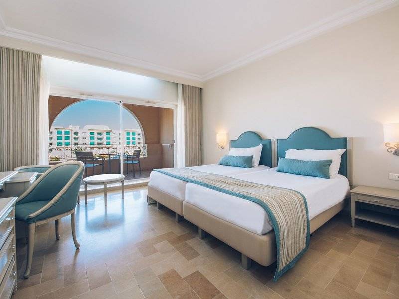 Iberostar Waves Averroes