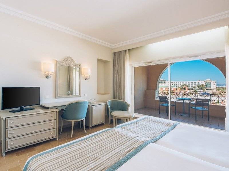 Iberostar Waves Averroes