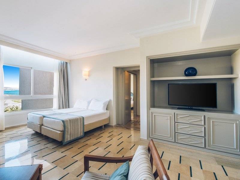 Iberostar Waves Averroes