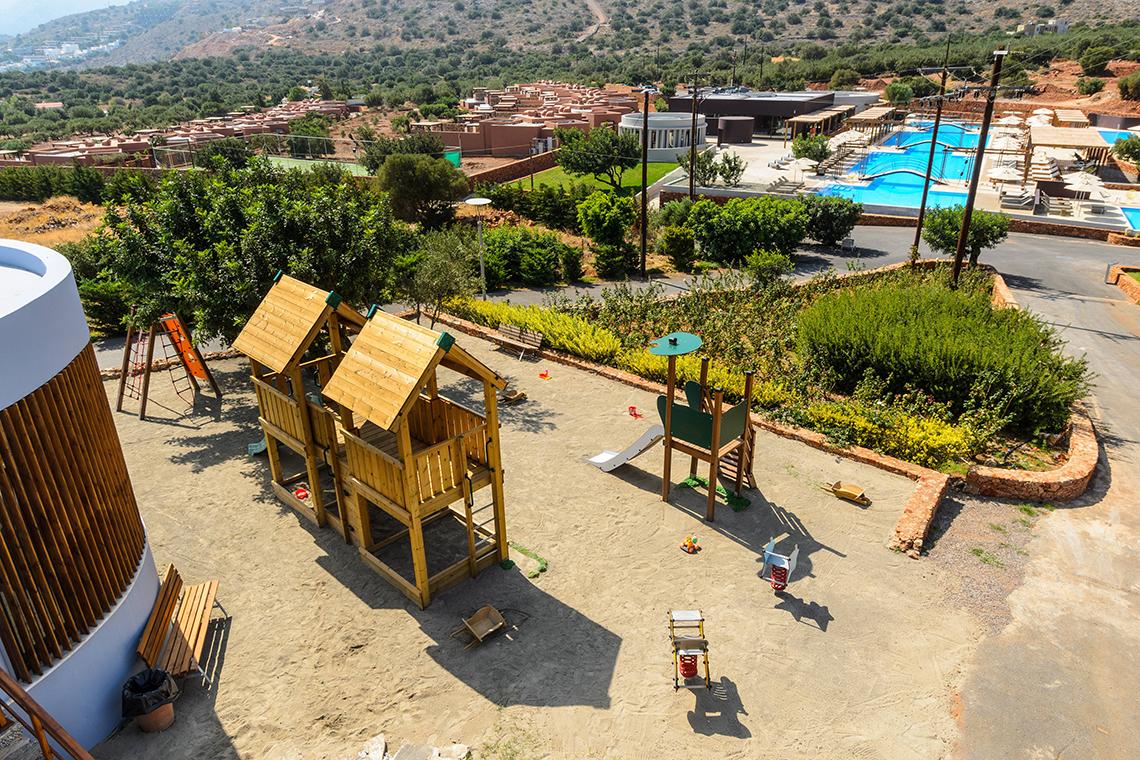 Aussicht auf den Kinderspielplatz im Domes of Elounda, Autograph Collection.