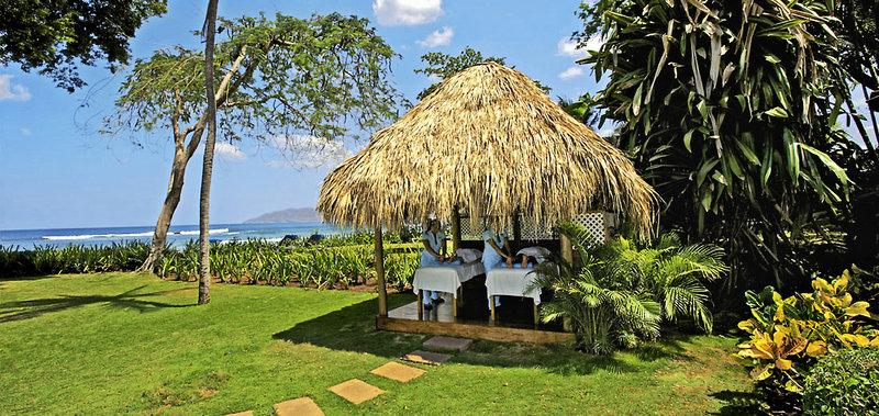 Massage-Hutte am Tamarindo Diria Beach Resort mit Blick auf den Ozean