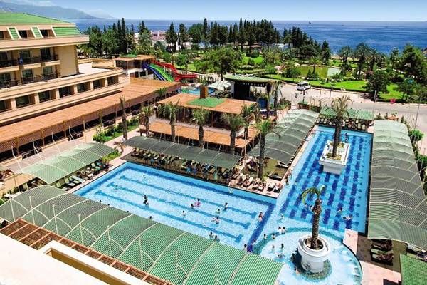 Crystal Deluxe Resort & Spa in Antalya & Belek