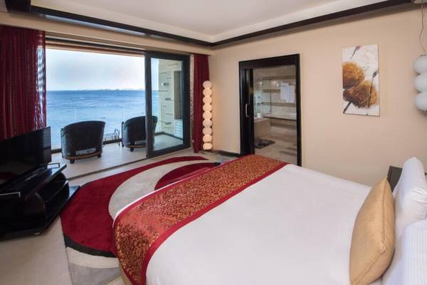 Reef Oasis Blue Bay Resort