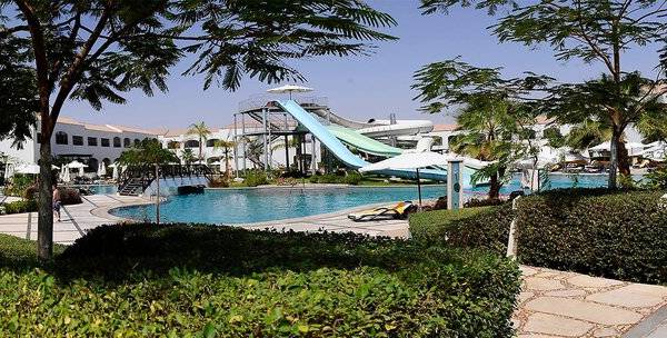 Reef Oasis Blue Bay Resort