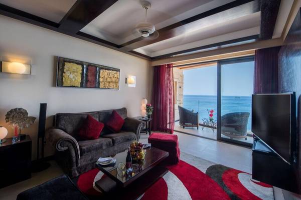 Reef Oasis Blue Bay Resort