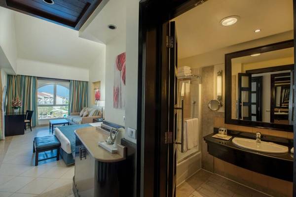 Reef Oasis Blue Bay Resort
