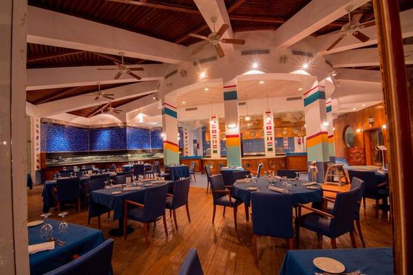 Reef Oasis Blue Bay Resort