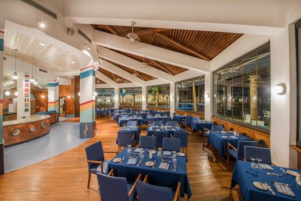 Reef Oasis Blue Bay Resort