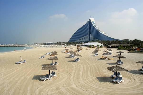 Jumeirah Beach Hotel in Dubai