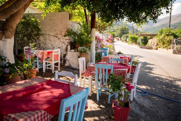 Eine traditionelle Taverne auf Kreta