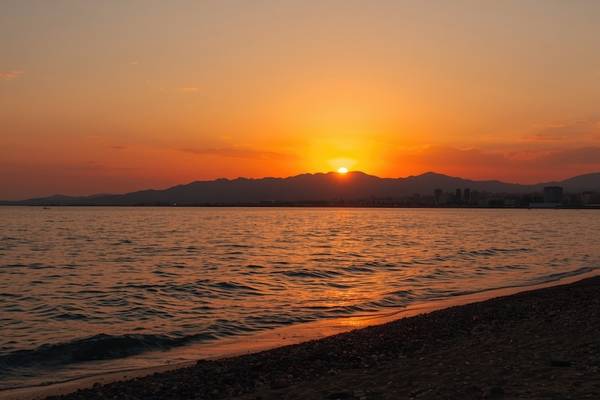 Sonnenuntergang am Konyaalti Beach in Antalya