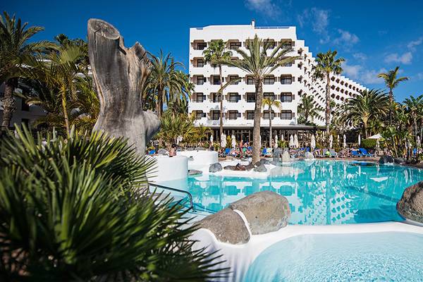 Corallium Beach by Lopesan Hotels in Gran Canaria