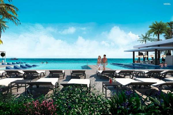 Außenpool des RIU Atoll Hotels mit Pool