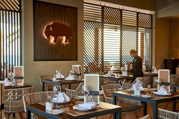 Restaurant in Riu Atoll Hotel