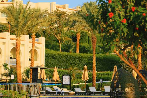 Poolbereich eines Adults-only Hotels in Ägypten