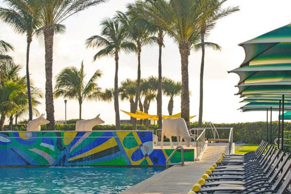 Kimpton Surfcomber in Miami