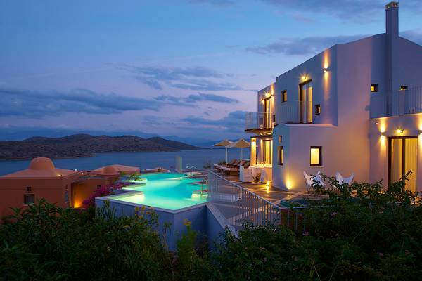 Domes of Elounda, Autograph Collection in Elounda, Aussenansicht, Pool