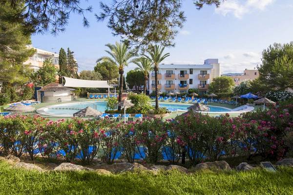 Azuline Hotel Mar Amantis I & II in Ibiza