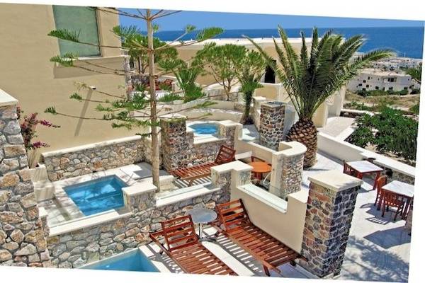 Antinea Suites & Spa in Santorin