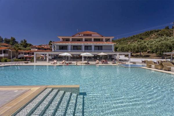 Lagomandra Beach Hotel in Chalkidiki