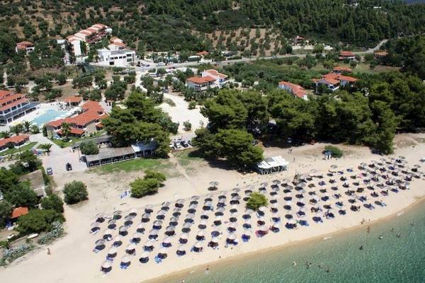 Lagomandra Beach Hotel in Chalkidiki