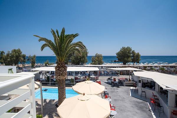 Beach Boutique in Santorin