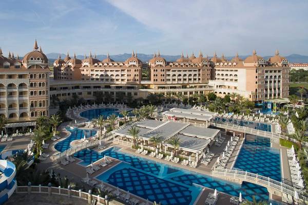 Royal Alhambra Palace, Antalya, Aussenansicht des Hotels