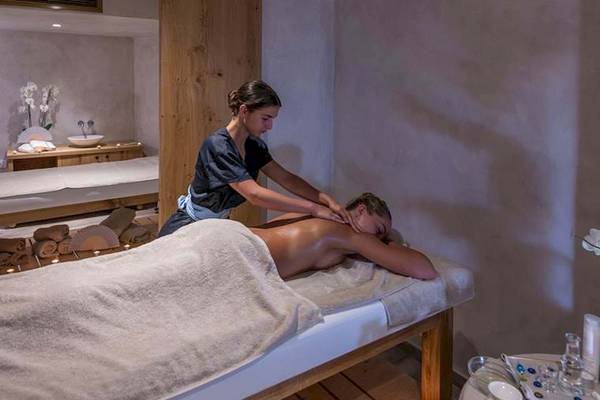 Massage im Cactus Mare Hotel