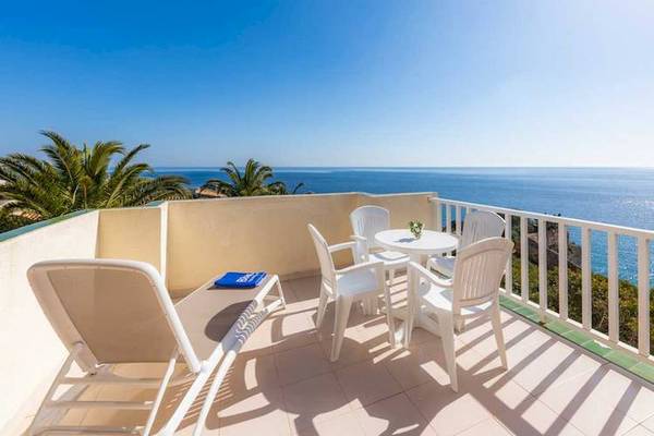 Hotel Balkon mit Meerblick im Blau Punta Reina