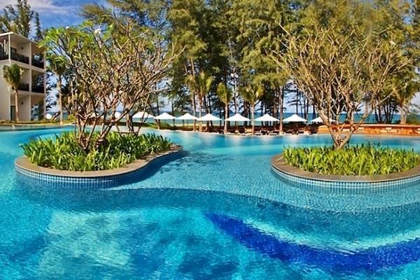 Holiday Inn Mai Khao Resort in Thailand: Insel Phuket