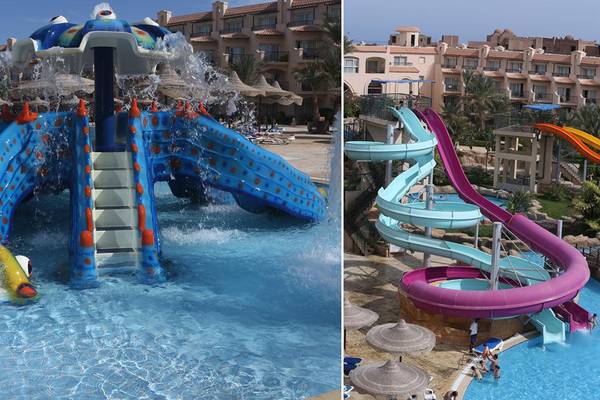 Wasserrutsche im Pyramisa Beach Resort Sahl Hasheesh mit Hotel im Hintergrund