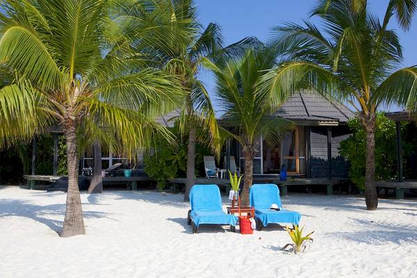 Kuredu Island Resort & Spa, Sonnenliegen