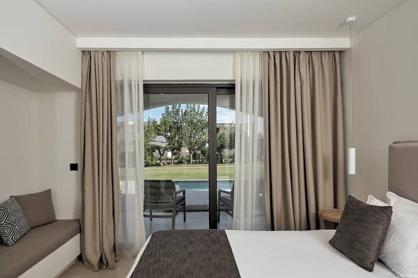 Caravel Hotel in Zakynthos