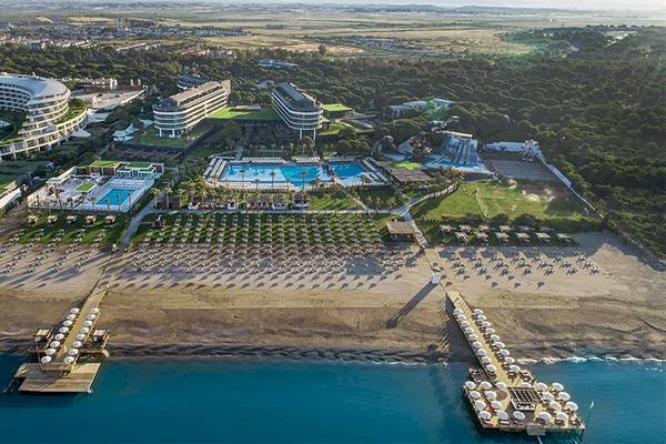 Voyage Belek Golf & Spa, Aussenansicht des Hotels