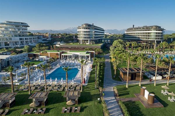 Voyage Belek Golf & Spa, Aussenansicht des Hotels