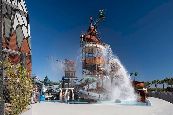 Wasserpark im Voyage Belek Golf & Spa mit Wasserrutschen und Wasserspielen