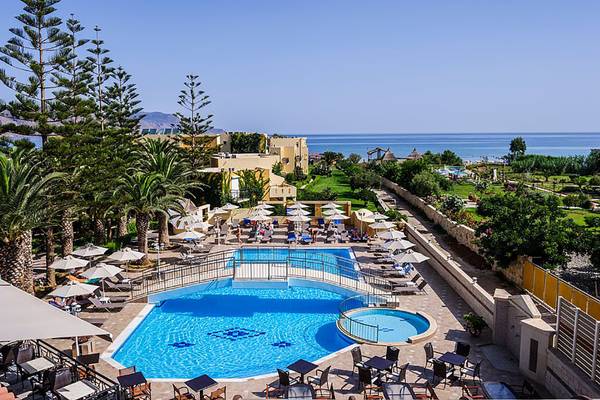 Vantaris Beach Hotel in Kreta, Aussenansicht des Hotels