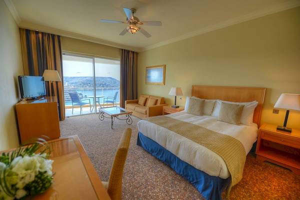 Hotelzimmer im Radisson Blu Resort & Spa, Malta Golden Sands mit Meerblick.