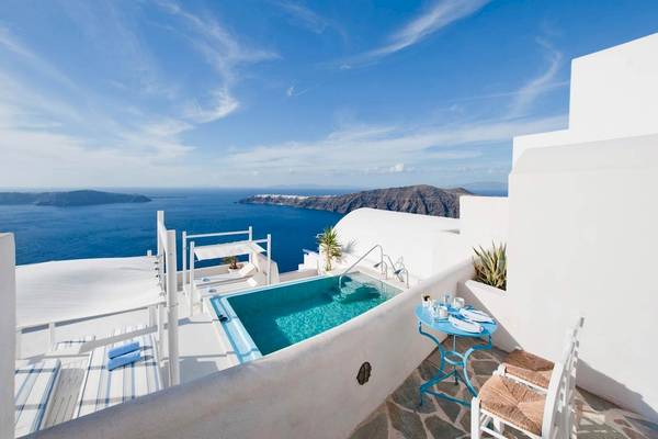 Andromeda Villas & Spa Resort in Santorin