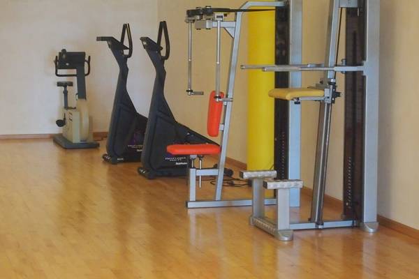 Fitnessgeräte im Bordoy Don Antonio Hotel.