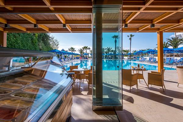 Mitsis Faliraki Beach Hotel & Spa in Rhodos