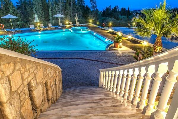 Belvedere Luxury Suites in Zakynthos