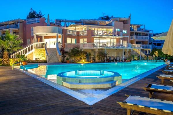 Belvedere Luxury Suites in Zakynthos