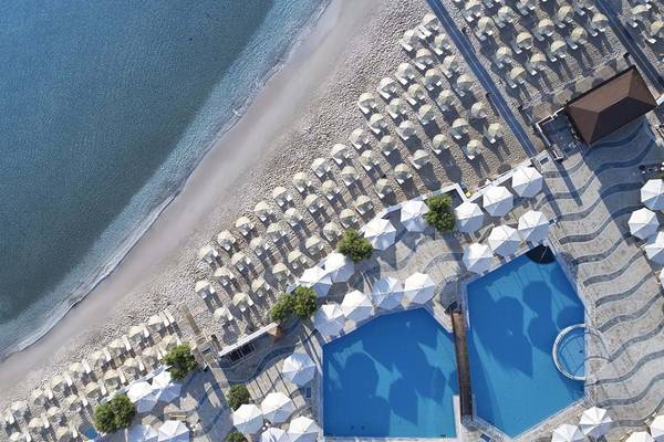 Creta Maris Beach Resort in Kreta, Pool, Strand