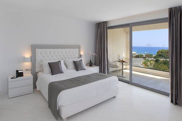 Hotelzimmer mit Meerblick im Princess Andriana Resort & Spa