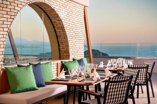 Blue Marine Resort & Spa in Heraklion