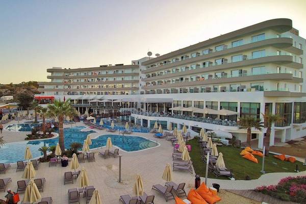 Melissi Beach Hotel & Spa in Ayia Napa